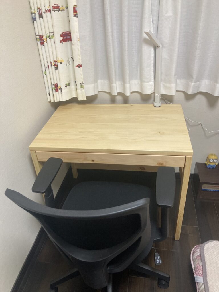 勉強・休む・収納のバランスを考えてレイアウトした、新しい子ども部屋（After）