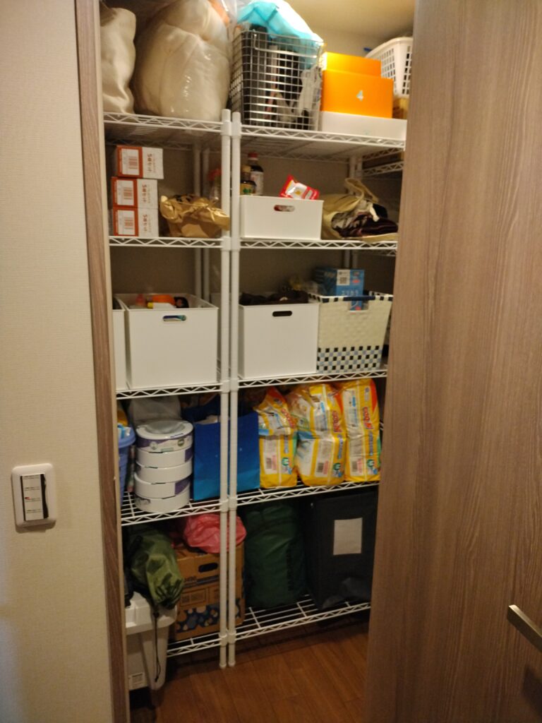 茨木市 マンション 廊下収納 納戸 整理収納事例 after 池田志保